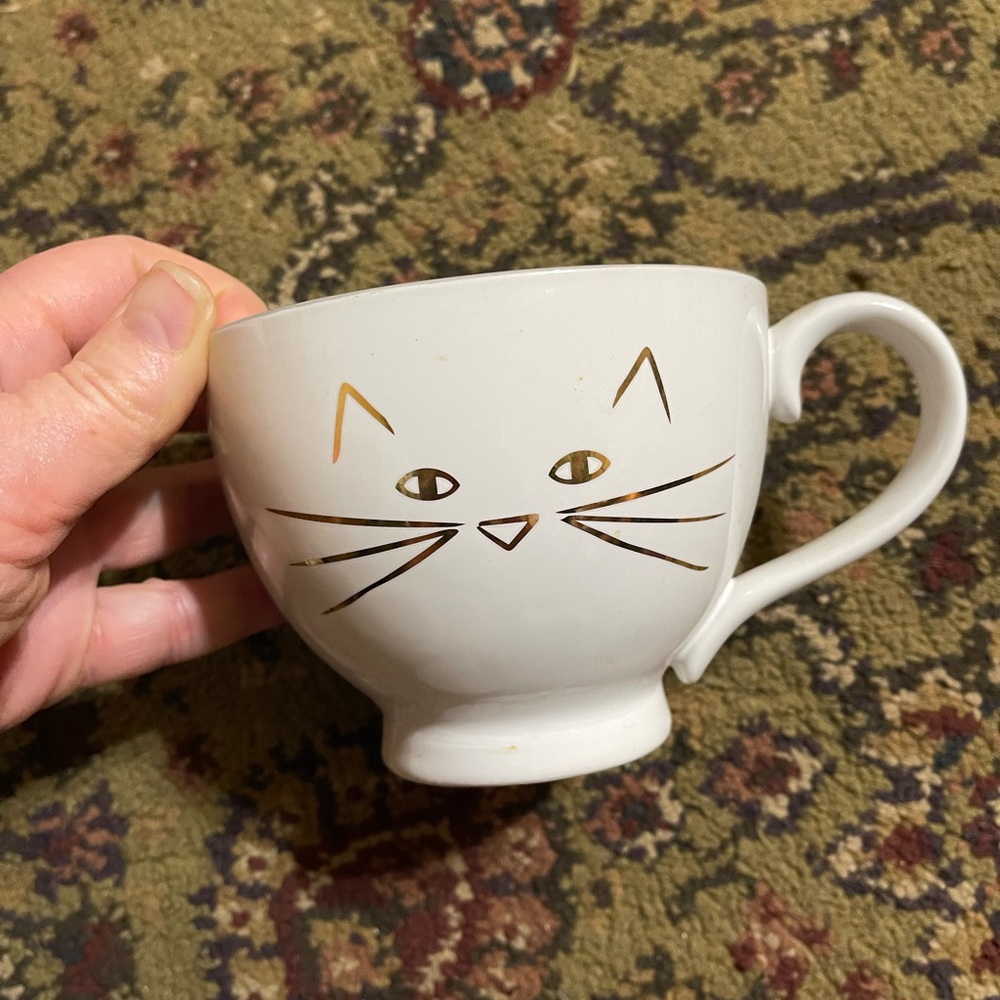 White Cat Face Ceramic Mug - Vintage 10 Strawberry Street